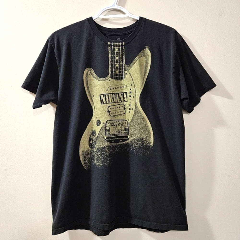 Nirvana - 2005 Guitar Graphic Band Tee - Size L